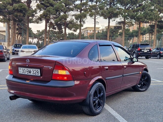 Opel Vectra 1997, 272,615 km - 1.6 l - Sumqayıt