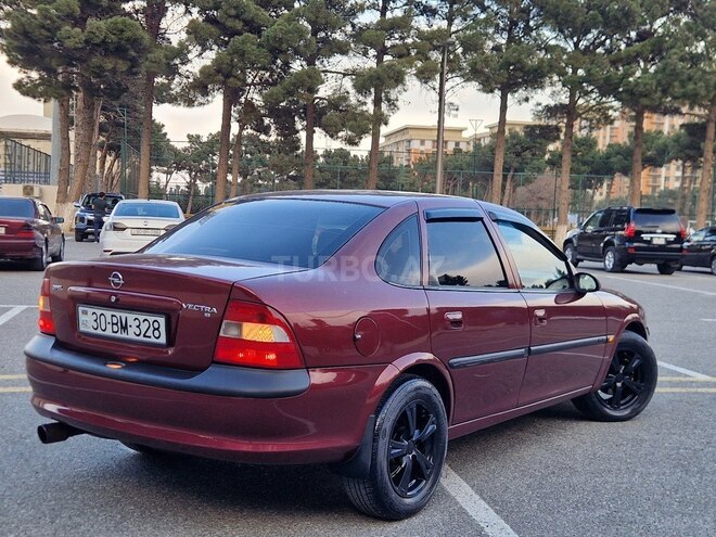 Opel Vectra 1997, 272,615 km - 1.6 l - Sumqayıt