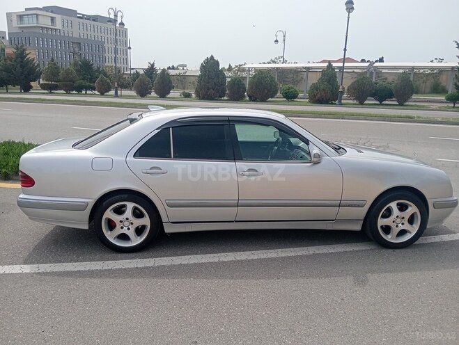 Mercedes E 270 2000, 348,000 km - 2.7 l - Bakı