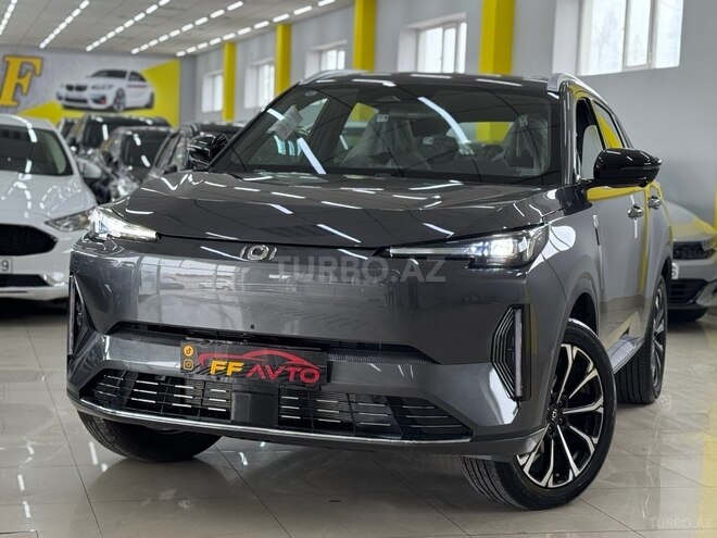 Changan Qiyuan Q05-4