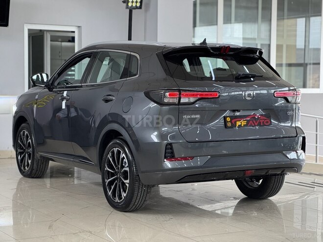 Changan Qiyuan Q05-8
