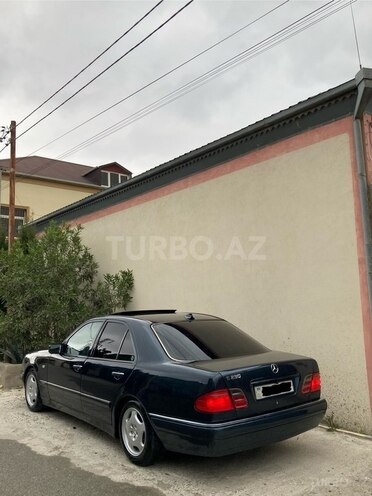 Mercedes E 230 1997, 420,000 km - 2.3 l - Bakı