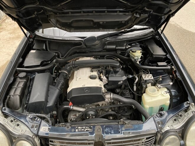 Mercedes E 230 1997, 420,000 km - 2.3 l - Bakı