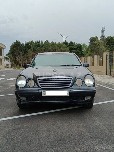Mercedes E 220 d 1999, 402,000 km - 2.2 l - Sumqayıt