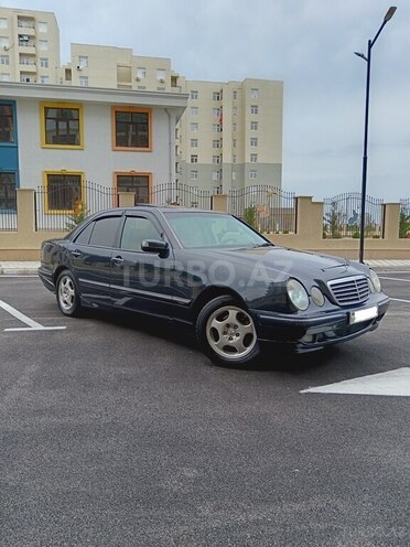 Mercedes E 220 d 1999, 402,000 km - 2.2 l - Sumqayıt