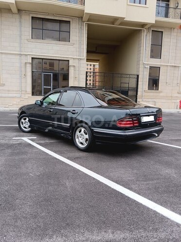 Mercedes E 220 d 1999, 402,000 km - 2.2 l - Sumqayıt