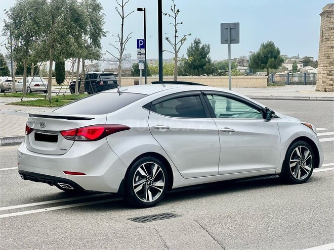 Hyundai Elantra 2015, 116,413 km - 1.8 l - Bakı