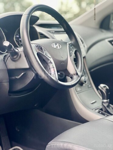 Hyundai Elantra 2015, 116,413 km - 1.8 l - Bakı