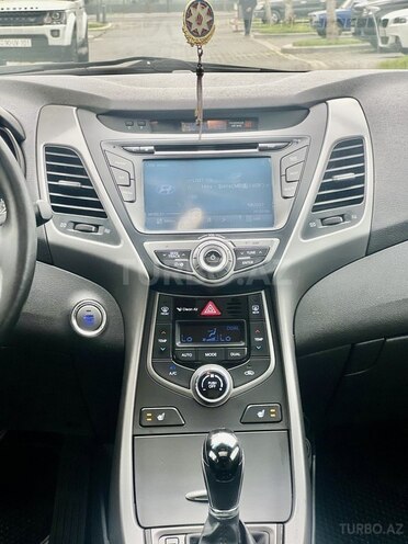 Hyundai Elantra 2015, 116,413 km - 1.8 l - Bakı