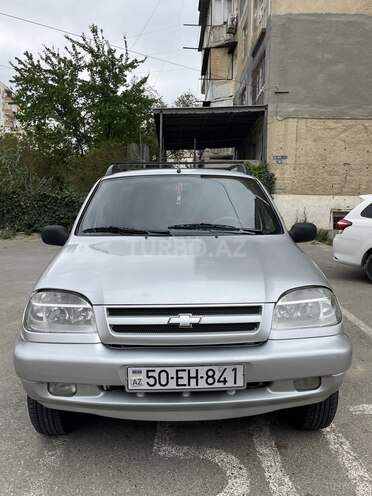 Chevrolet Niva 2004, 214,571 km - 1.7 л - Bakı