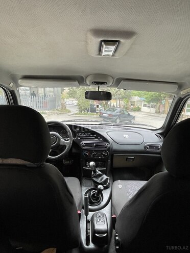 Chevrolet Niva 2004, 214,571 km - 1.7 л - Bakı