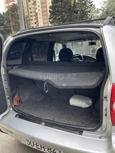 Chevrolet Niva 2004, 214,571 km - 1.7 л - Bakı