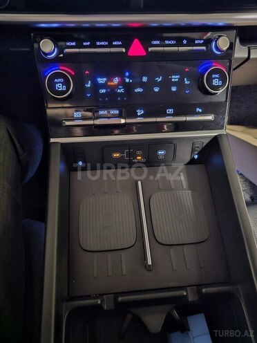 Hyundai Santa Fe 2023, 28,900 km - 1.6 l - Bakı