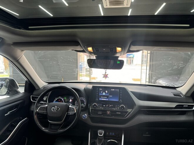 Toyota Highlander 2021, 60,000 km - 2.5 l - Bakı