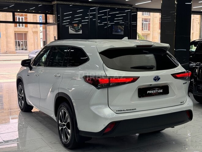 Toyota Highlander 2021, 60,000 km - 2.5 l - Bakı