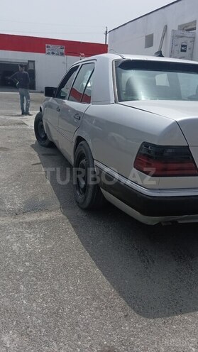 Mercedes E 320 1993, 411,000 km - 3.2 л - Bakı
