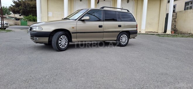 Opel Astra 1996, 517,000 km - 1.6 l - Bakı