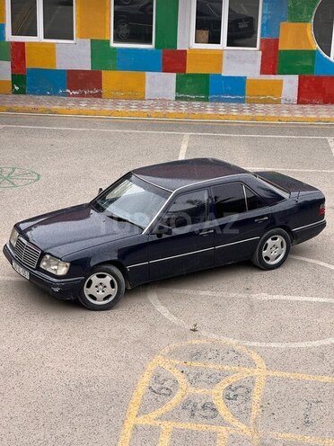 Mercedes E 200 1993, 537,542 km - 2.0 l - Bakı