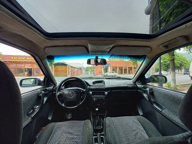 Opel Astra 1996, 18,000 km - 1.6 l - Şəki