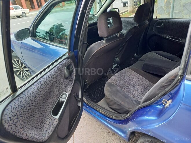 Opel Astra 1996, 18,000 km - 1.6 l - Şəki
