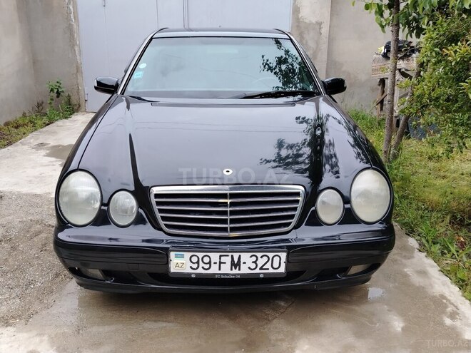 Mercedes E 320 2001, 195,000 km - 3.2 l - Bakı