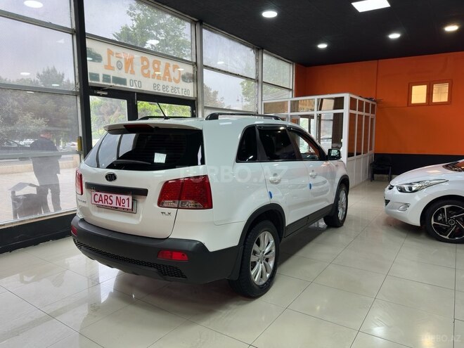 Kia Sorento 2011, 182,000 km - 2.0 l - Sumqayıt