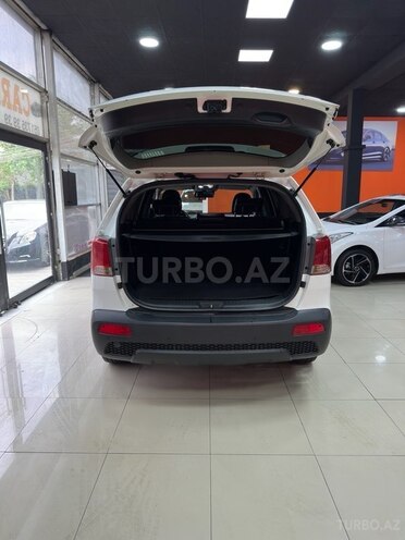 Kia Sorento 2011, 182,000 km - 2.0 l - Sumqayıt