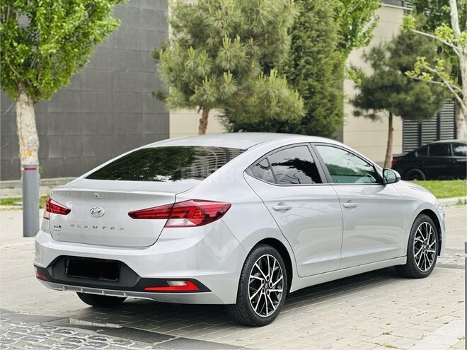 Hyundai Elantra 2019, 57,000 km - 2.0 l - Bakı