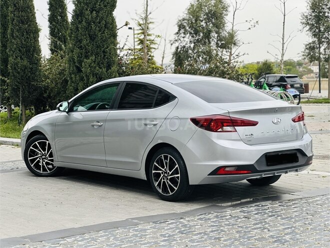 Hyundai Elantra 2019, 57,000 km - 2.0 l - Bakı