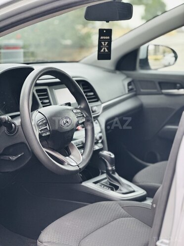 Hyundai Elantra 2019, 57,000 km - 2.0 l - Bakı
