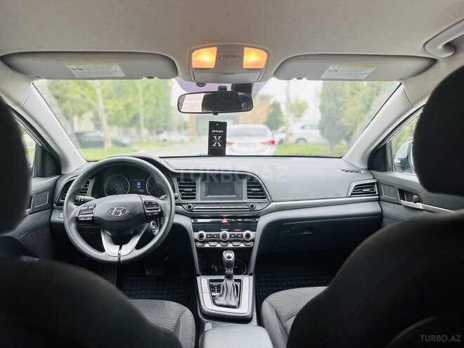 Hyundai Elantra 2019, 57,000 km - 2.0 l - Bakı