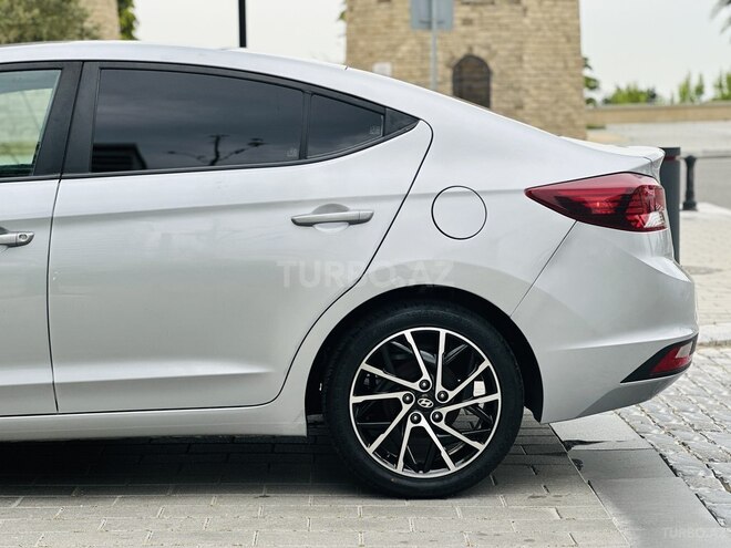 Hyundai Elantra 2019, 57,000 km - 2.0 l - Bakı