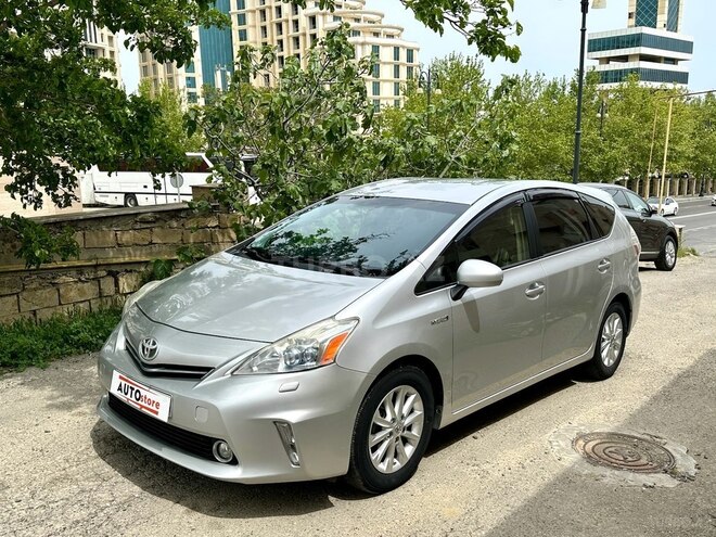 Toyota Prius V 2012, 128,000 km - 1.8 л - Bakı