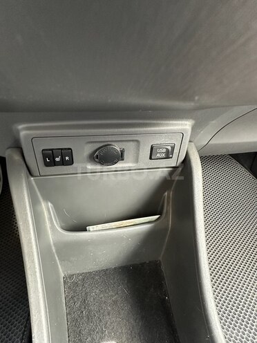 Toyota Prius V 2012, 128,000 km - 1.8 л - Bakı