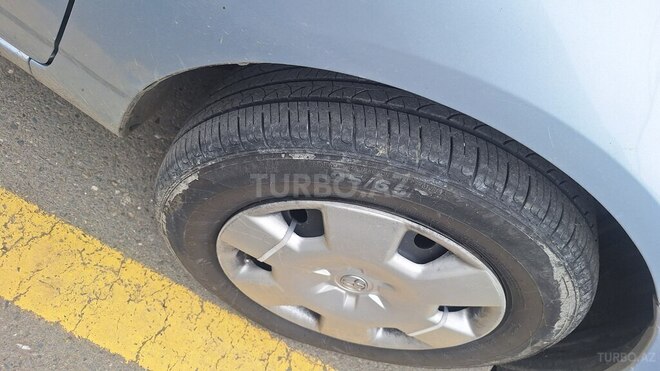 Toyota Corolla 2006, 217,000 km - 1.4 l - Qəbələ