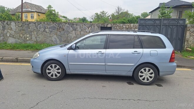 Toyota Corolla 2006, 217,000 km - 1.4 l - Qəbələ
