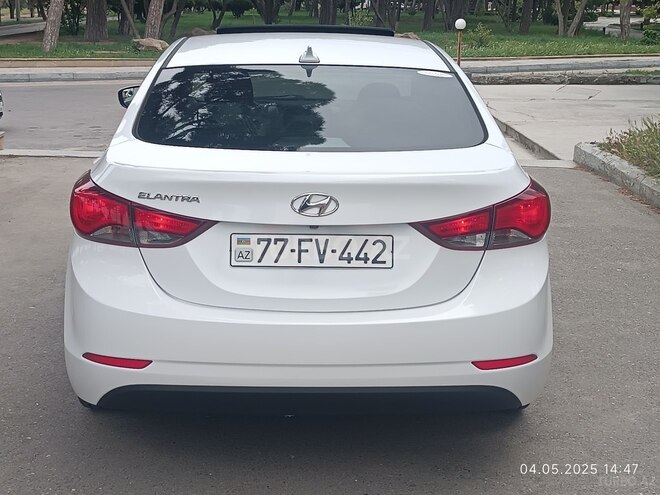 Hyundai Elantra 2015, 94,500 km - 1.8 l - Bakı