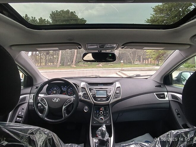 Hyundai Elantra 2015, 94,500 km - 1.8 l - Bakı
