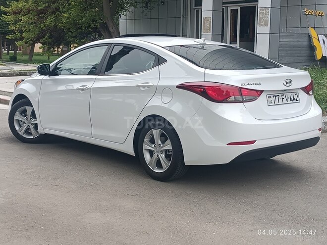 Hyundai Elantra 2015, 94,500 km - 1.8 l - Bakı