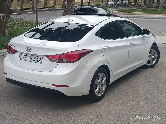 Hyundai Elantra 2015, 94,500 km - 1.8 l - Bakı