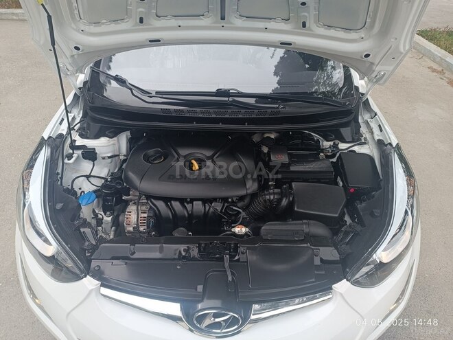 Hyundai Elantra 2015, 94,500 km - 1.8 l - Bakı