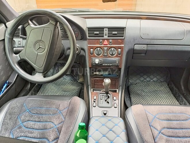 Mercedes C 180 1997, 451,192 km - 1.8 л - Bakı