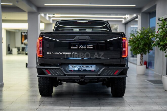 JMC Grand Avenue Pro-7