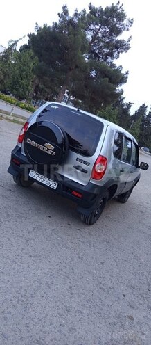Chevrolet Niva 2015, 84,000 km - 1.7 л - Salyan