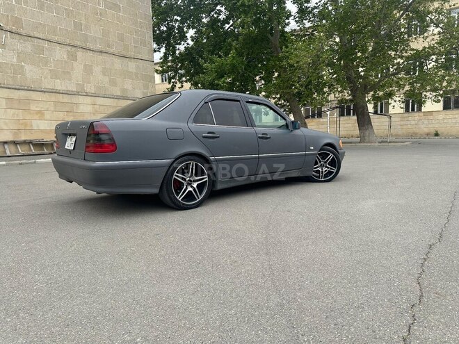 Mercedes C 240 1998, 398,000 km - 2.4 l - Bakı