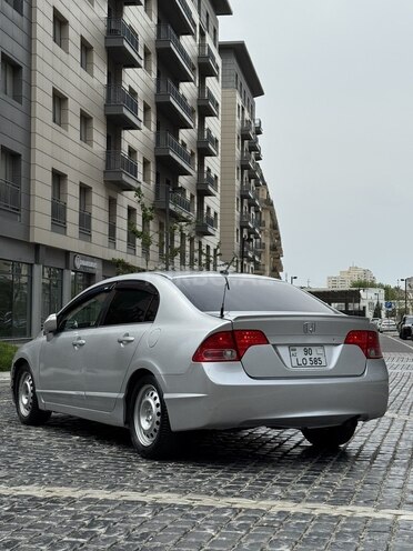 Honda Civic 2006, 350,000 km - 1.3 l - Bakı