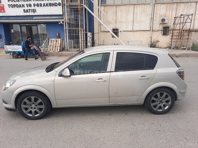 Opel Astra 2010, 322,581 km - 1.3 л - Bakı