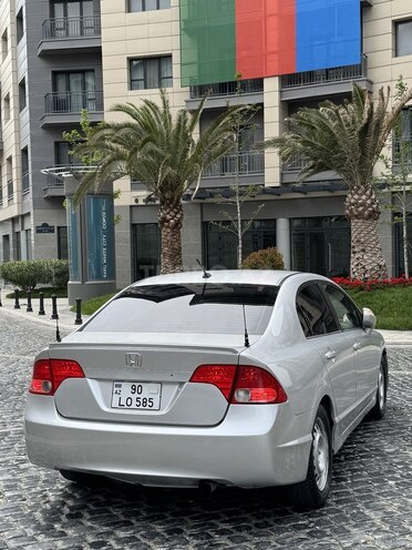 Honda Civic 2006, 350,000 km - 1.3 l - Bakı