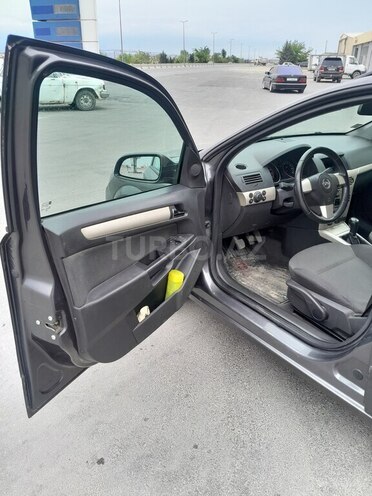 Opel Astra 2008, 399,255 km - 1.4 л - Quba