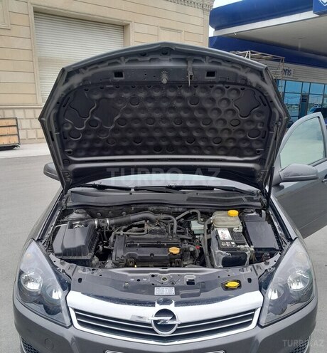 Opel Astra 2008, 399,255 km - 1.4 л - Quba